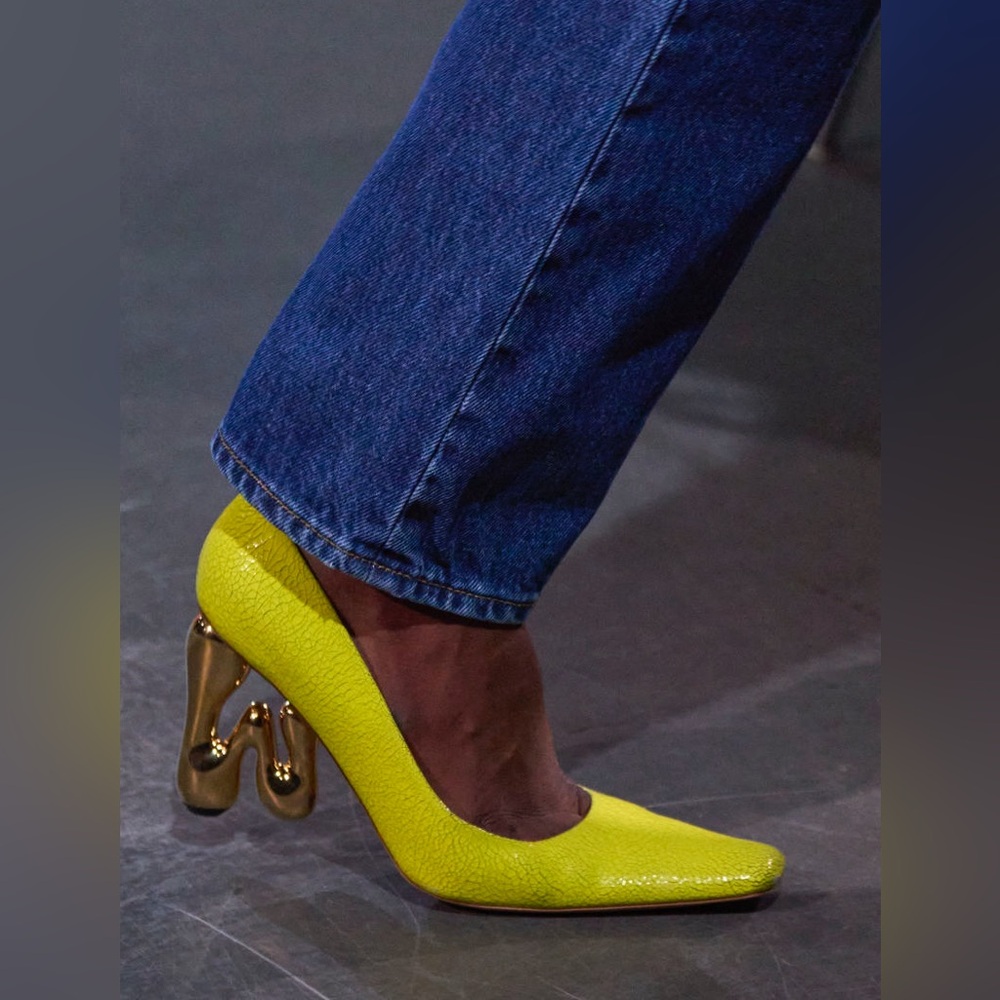 JW ANDERSON Yellow Heels with Gold Accent Italy size 37 US 7 New